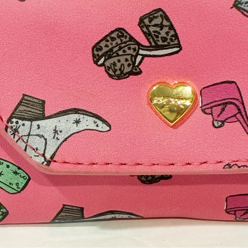 Betsey Johnson betsey johnson